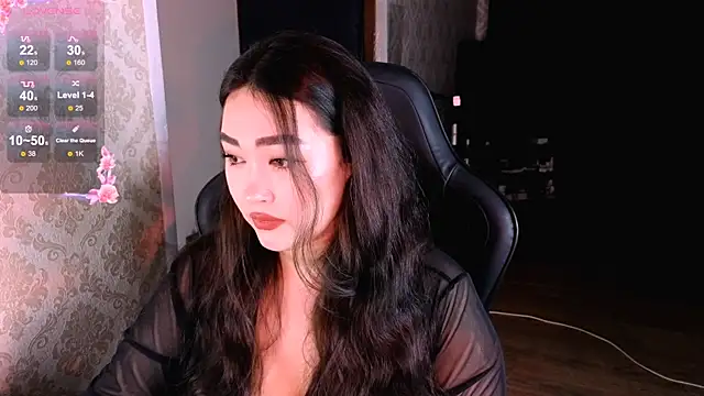 Emma Uilson online show from 04/04/26, 10:40