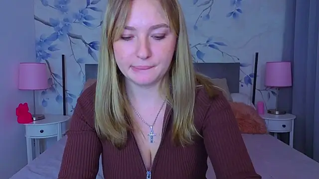 Sweetie kitty1 online show from 11/14/25, 02:49