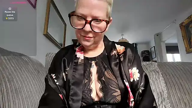 missyb x online show from 02/09/26, 10:08