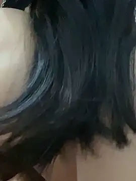 pitty mymi online show from 11/19/25, 01:49