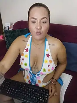 YessikaBaker1  online show from 11/28/25, 01:47