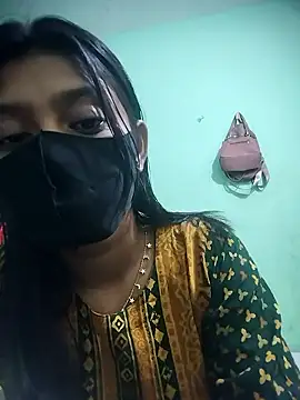 Snapshot of Disha_Nur0 chatting on 01/17/26, 10:35 Disha Nur0 online show from 01/17/26, 10:35