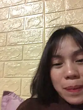 Trangbabylove online show from 02/05/26, 02:33