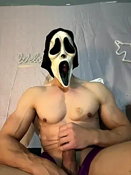 Luna MaskedMan online show from 11/24/25, 07:08