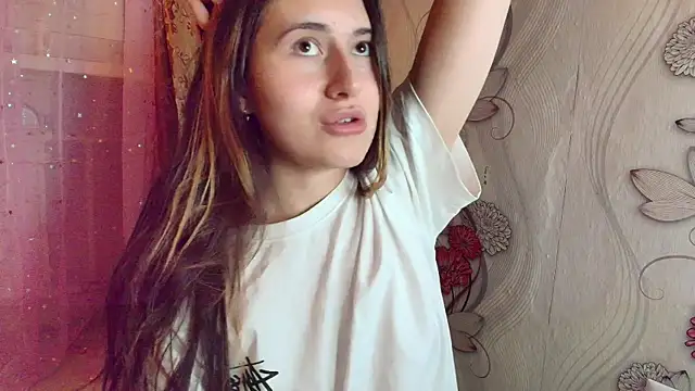 KristinaScott online show from 11/30/25, 03:49