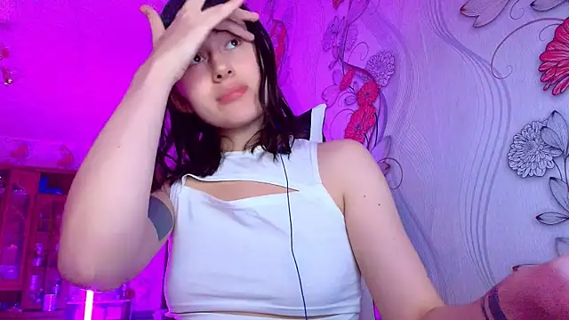 KristinaScott online show from 01/14/26, 04:23