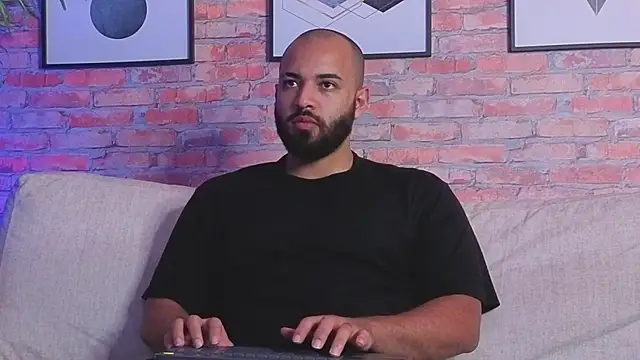 Chris Varden online show from 04/15/26, 07:43