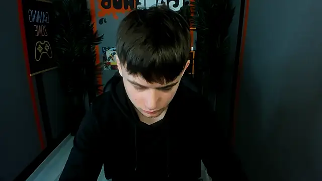 AlejandroEllias online show from 03/18/26, 06:16