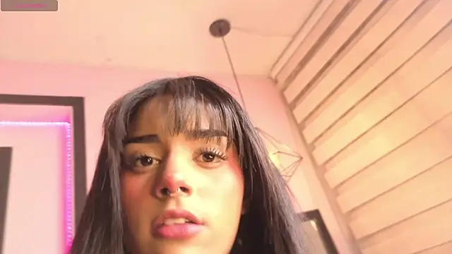 Snapshot of Milu_carbajal_x chatting on 05/09/26, 04:39 Milu carbajal x online show from 05/09/26, 04:39