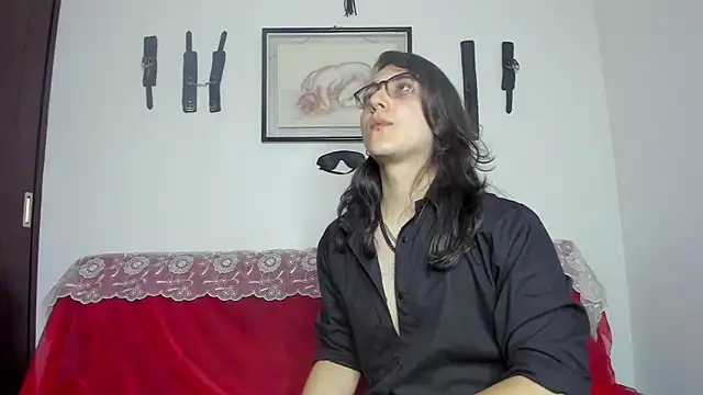 Snapshot of Amoneth_Xx chatting on 11/18/25, 08:13 Amoneth Xx online show from 11/18/25, 08:13