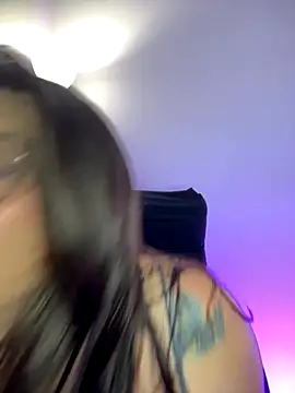 kaily monroe online show from 11/18/25, 10:03