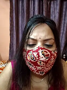 Cute-richa1 online show from 01/18/26, 05:50