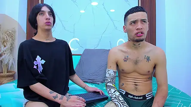 Loversinfire2 online show from 03/20/26, 02:05