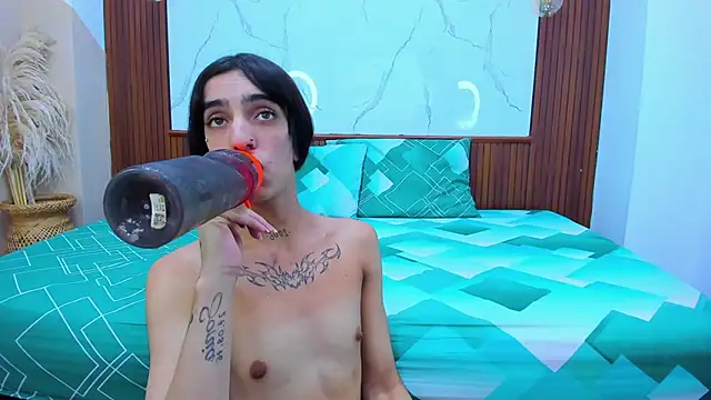 Loversinfire2 online show from 03/30/26, 02:12