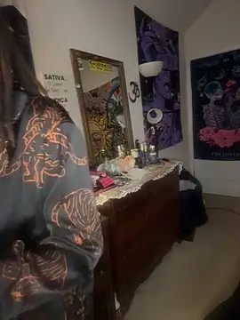 stellakobra online show from 12/04/25, 12:42