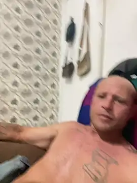 Snapshot of patraick chatting on 03/01/26, 07:49 patraick online show from 03/01/26, 07:49