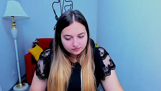 Maria Bond online show from 11/30/25, 07:01