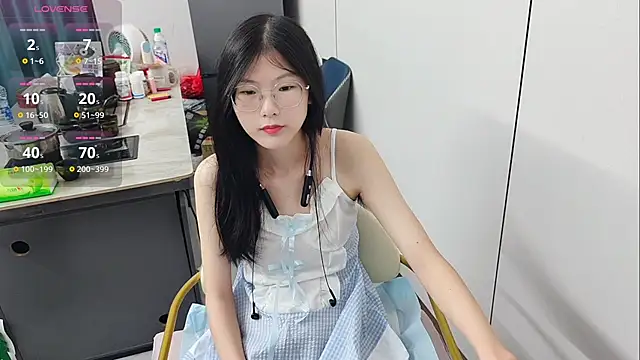 xlin-baby online show from 04/30/26, 04:02