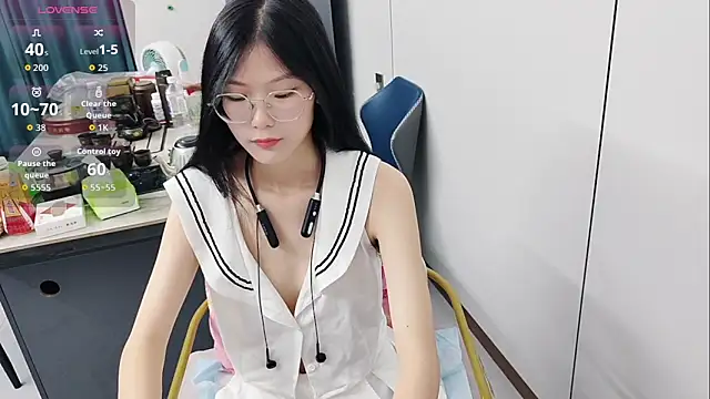 xlin-baby online show from 05/07/26, 04:01