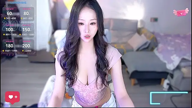 Snapshot of duobao977 chatting on 11/17/25, 08:53 duobao977 online show from 11/17/25, 08:53