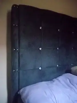 honeypot224 online show from 04/20/26, 03:53