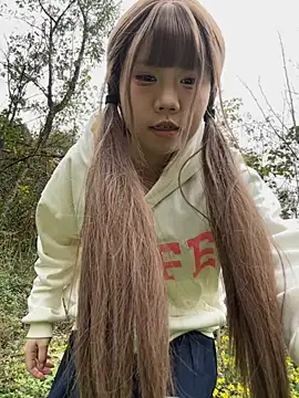 dai521112 online show from 12/04/25, 06:44