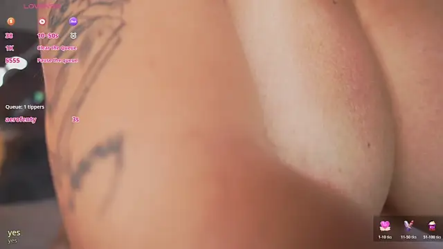 AlinnaJohnson online show from 03/26/26, 10:54