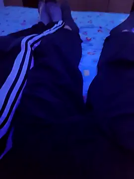 bnnzin online show from 11/18/25, 11:48