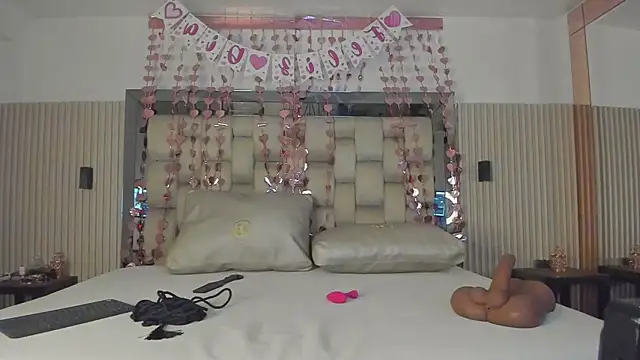 noah pariss online show from 02/12/26, 11:38