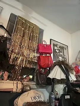 Motherbigbus online show from 01/15/26, 11:48