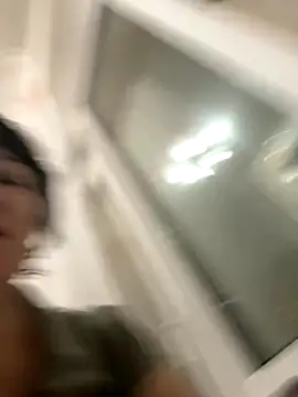 LittleBead522 online show from 11/16/25, 03:39