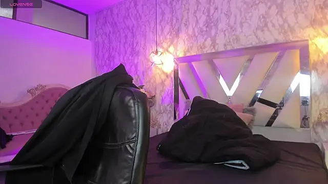 LILITH LIBELULA online show from 01/13/26, 07:30