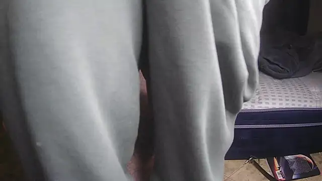 CaptThickEdgerton online show from 04/22/26, 03:02