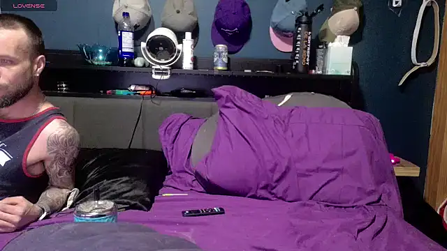 lovecoupleqc online show from 04/14/26, 05:13