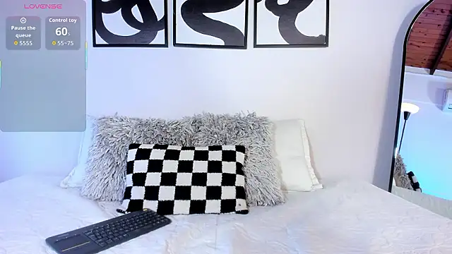 Sofi vega77 online show from 03/08/26, 11:58