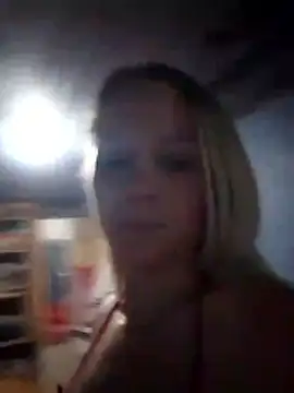 Snapshot of minagostosa123 chatting on 01/11/26, 12:26 minagostosa123 online show from 01/11/26, 12:26