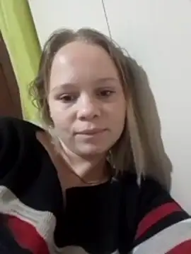 Snapshot of minagostosa123 chatting on 03/10/26, 12:04 minagostosa123 online show from 03/10/26, 12:04