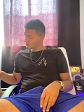 lester rose online show from 12/14/25, 04:01