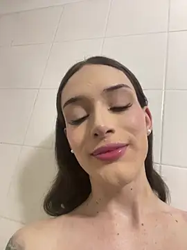 Baby luxury online show from 06/06/26, 04:06