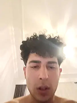 Snapshot of seloioo_36 chatting on 11/20/25, 09:14 seloioo 36 online show from 11/20/25, 09:14