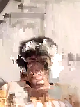 Snapshot of seloioo_36 chatting on 12/03/25, 09:13 seloioo 36 online show from 12/03/25, 09:13