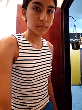 skinnyrox online show from 12/16/25, 02:33