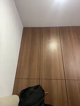 Boyfriend-Hot online show from 11/21/25, 04:55