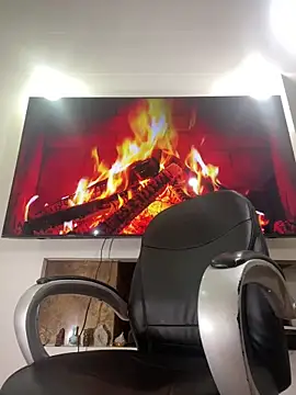 Boyfriend-Hot online show from 11/22/25, 08:13