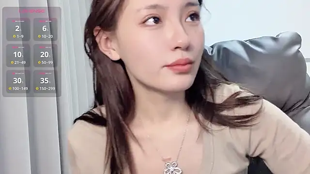 Snapshot of H-2005 chatting on 03/13/26, 10:38 H-2005 online show from 03/13/26, 10:38