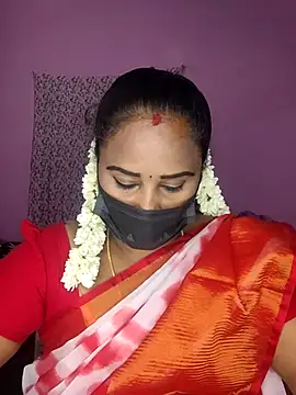 Snapshot of Tamil_devagi chatting on 07/21/26, 05:15 Tamil devagi online show from 07/21/26, 05:15