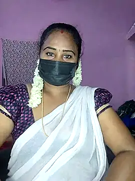 Snapshot of Tamil_devagi chatting on 07/23/26, 07:23 Tamil devagi online show from 07/23/26, 07:23