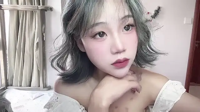 Snapshot of Sep-oo chatting on 01/17/26, 05:23 Sep-oo online show from 01/17/26, 05:23