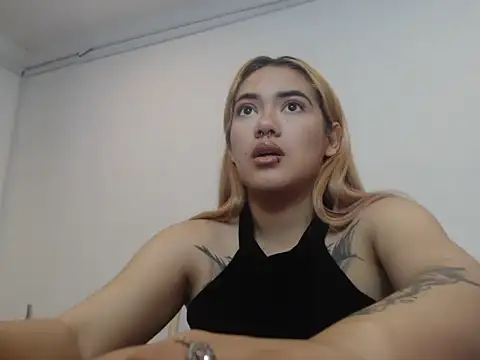 KloeeCavallier online show from 02/27/26, 11:54