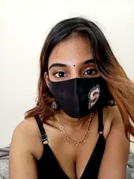 Snapshot of Sexy-Jara1 chatting on 07/14/26, 02:05 Sexy-Jara1 online show from 07/14/26, 02:05
